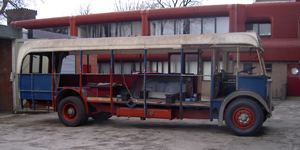 The Crossley Bus John found in a field in Chesterfield.