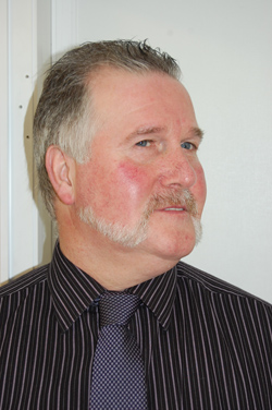 HMG Paints Steve Rawsons Effort for Movember 2010